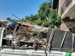 Best Yard Waste Removal  in Sansom Park, TX